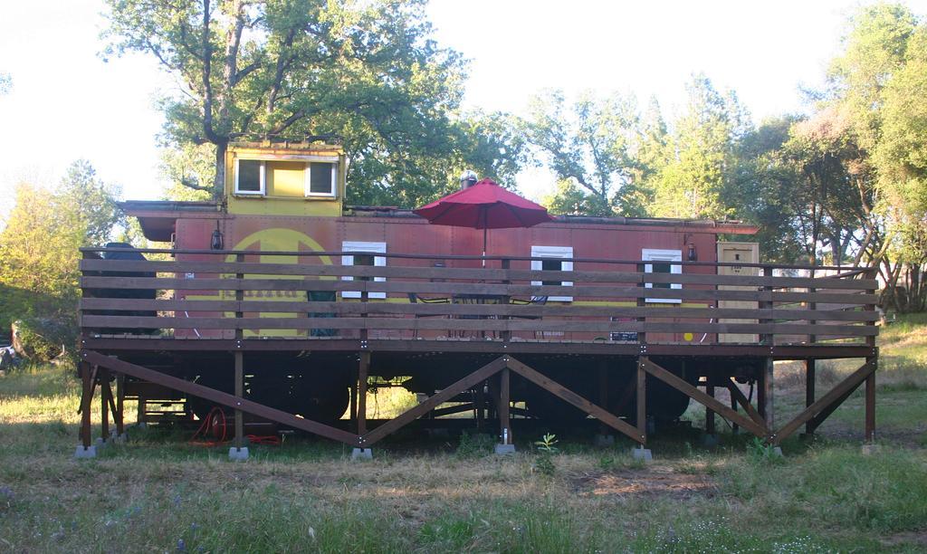 فيلا Little Red Caboose آوكهيرست المظهر الخارجي الصورة